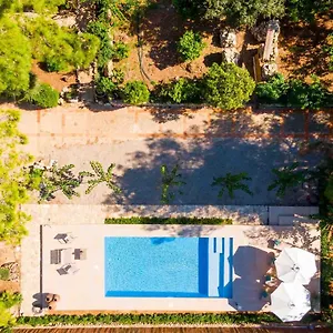 https://can-binissalem.allmallorcahotels.com
